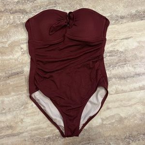 Strapless one piece swimsuit